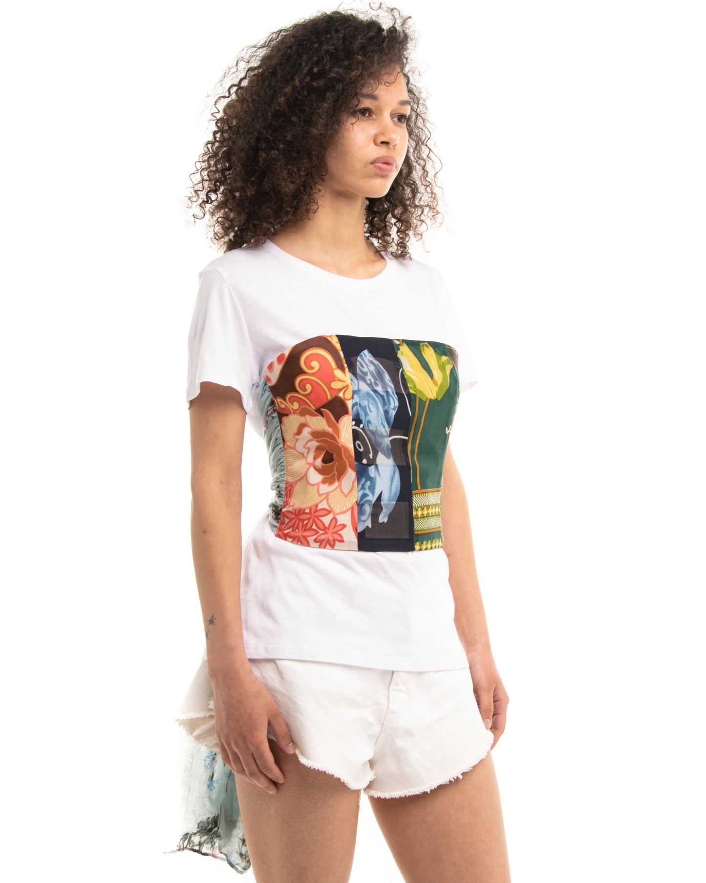 T-shirt with corset