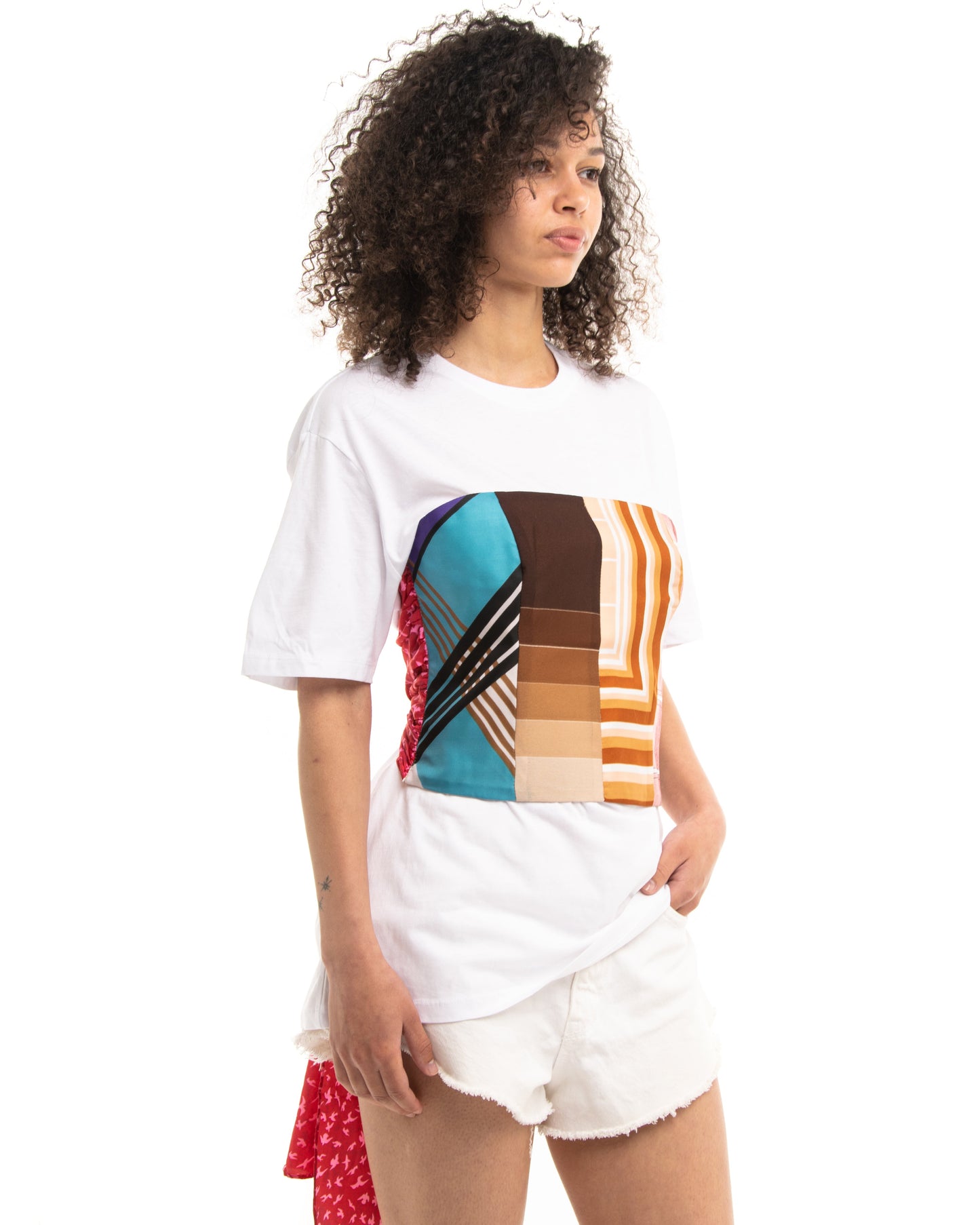 T-shirt with corset