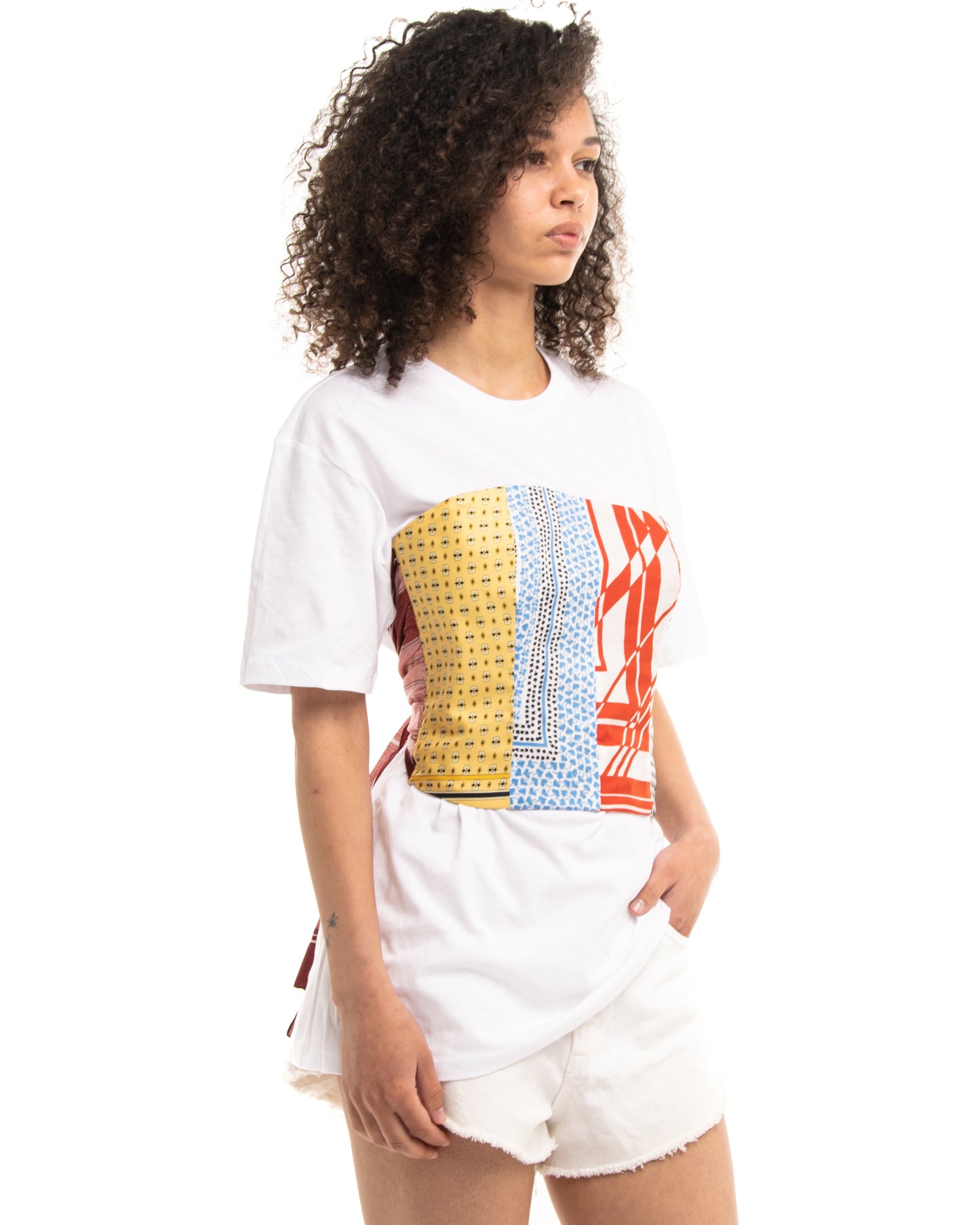 T-shirt with corset