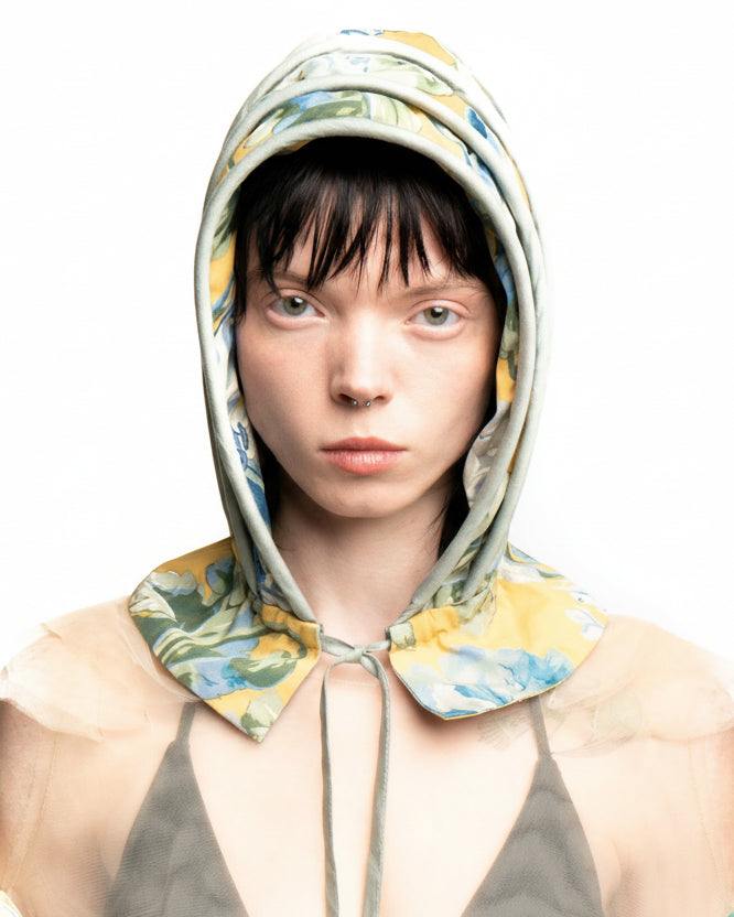 Upcycled bonnet-style hood