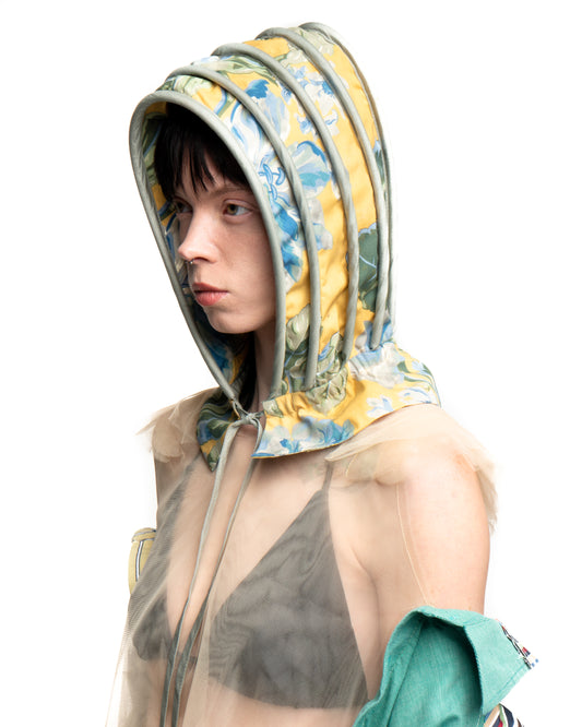 Upcycled bonnet-style hood